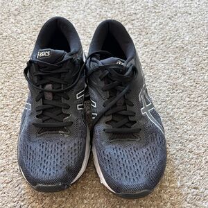 ASICS Women's Black and Gray Sneakers